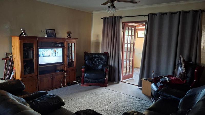To Let 2 Bedroom Property for Rent in Ferndale Western Cape